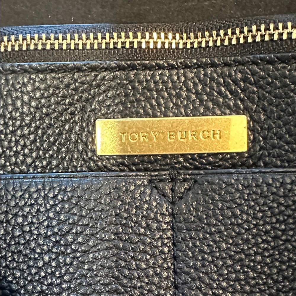 SOLD!!! EUC Tory Burch Black Pebble Leather Tote with Gold Emblem - Picture 8 of 8